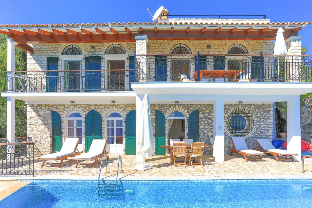 House On The Rocks Vila Katávolos Exterior foto